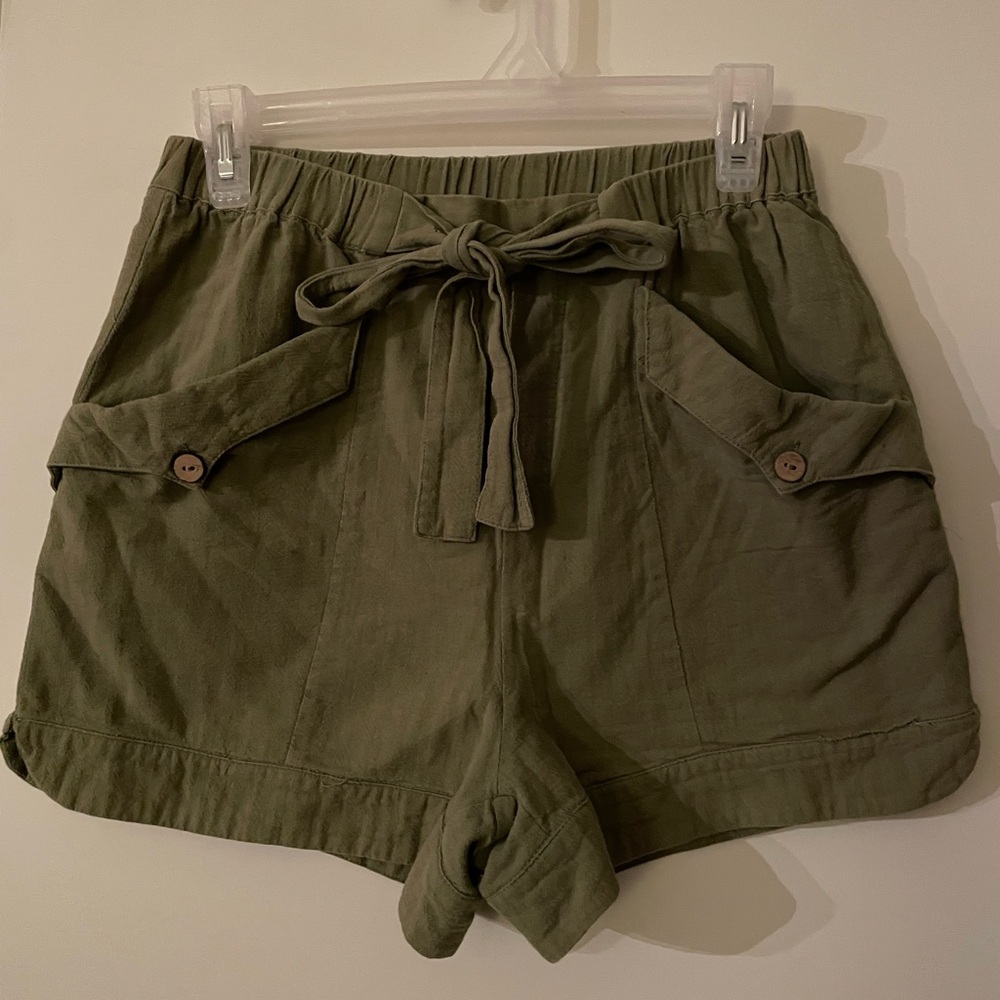 M: Very j Cotton Khaki High Rise Shorts Elastic Waist
